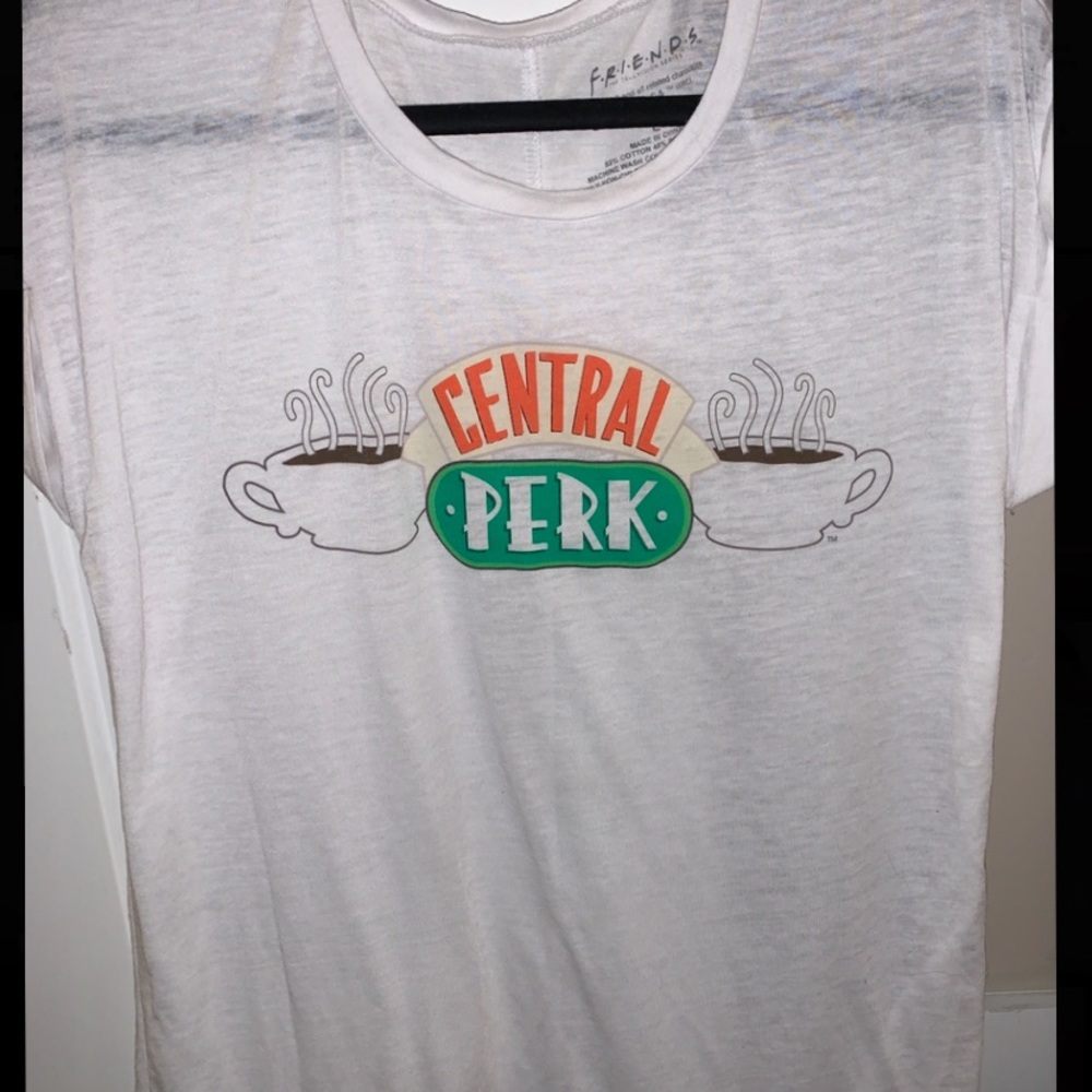 Friends "central perk" shirt- Large